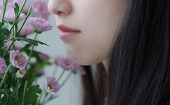 草莓丝瓜芭乐鸭脖奶茶的评价